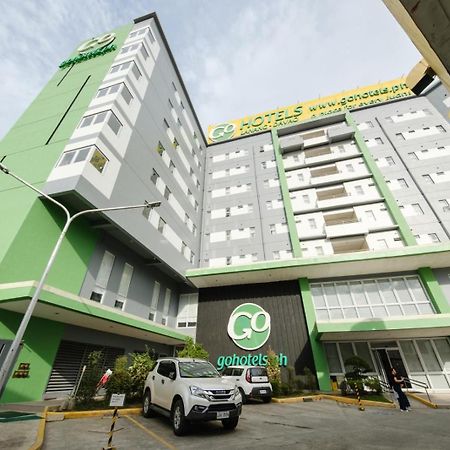 Go Hotels Lanang - Davao City Екстериор снимка