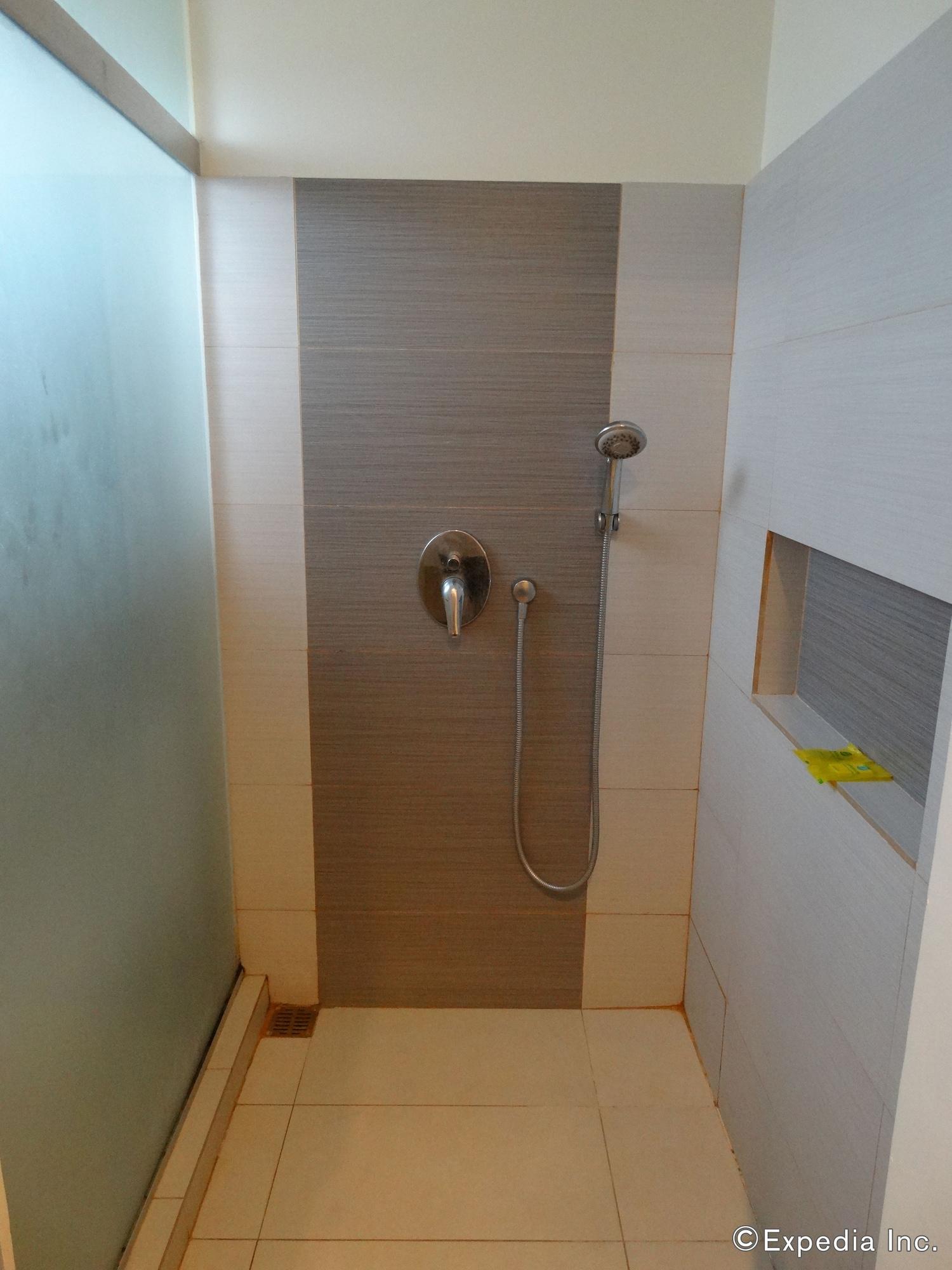 Go Hotels Lanang - Davao City Екстериор снимка