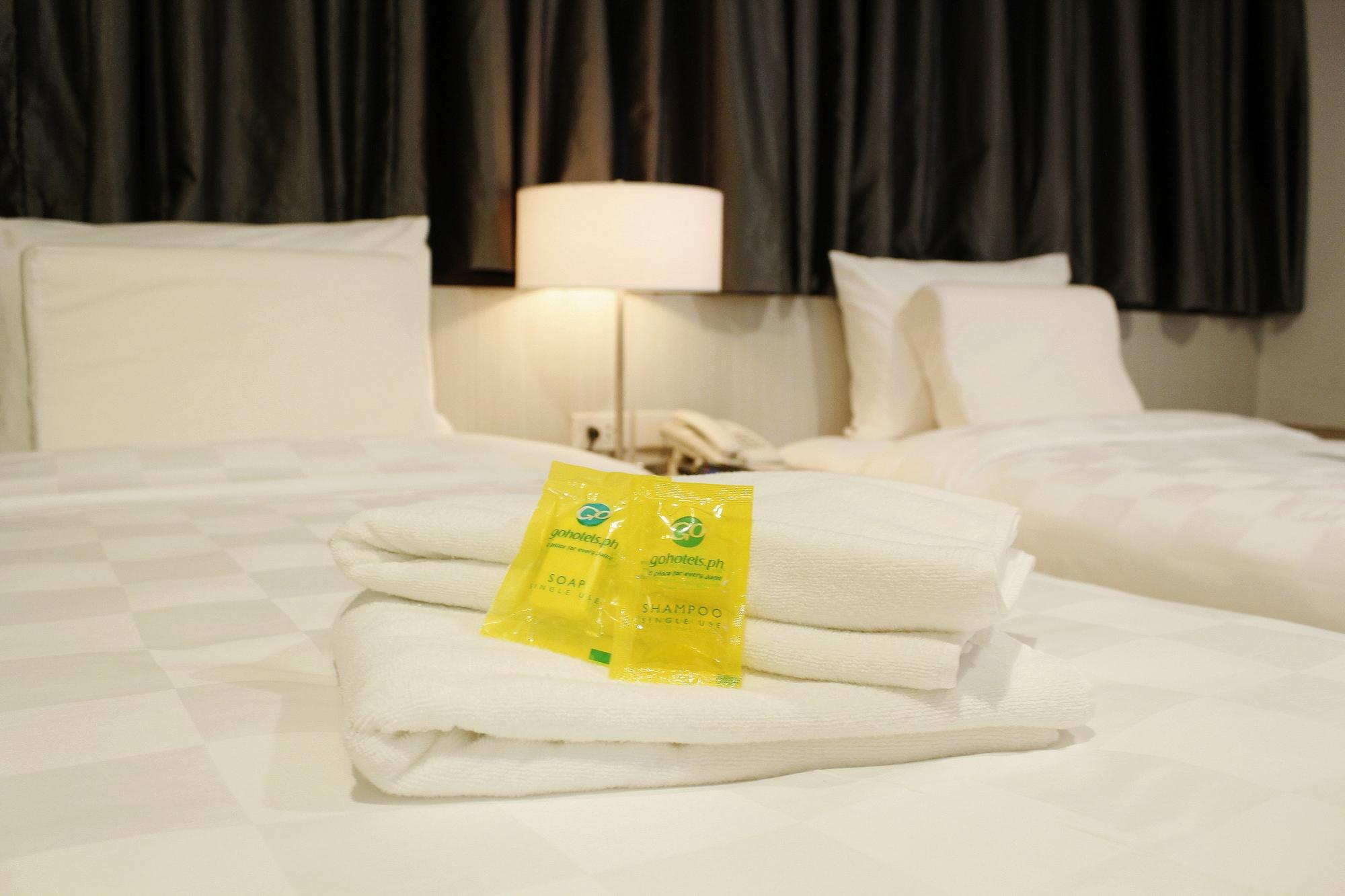 Go Hotels Lanang - Davao City Екстериор снимка