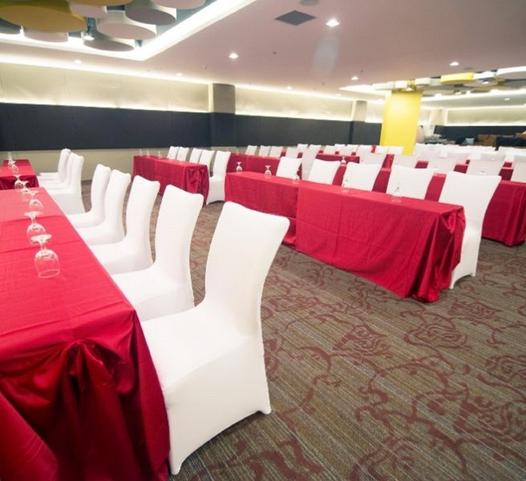 Go Hotels Lanang - Davao City Екстериор снимка