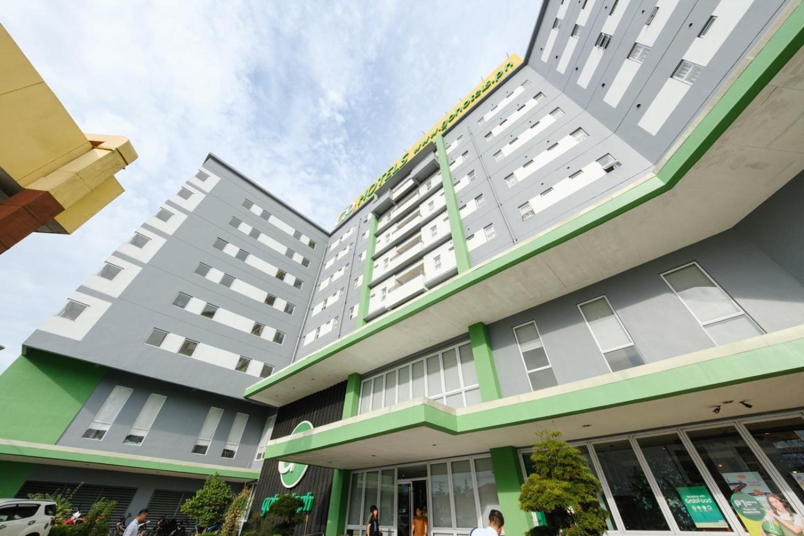 Go Hotels Lanang - Davao City Екстериор снимка